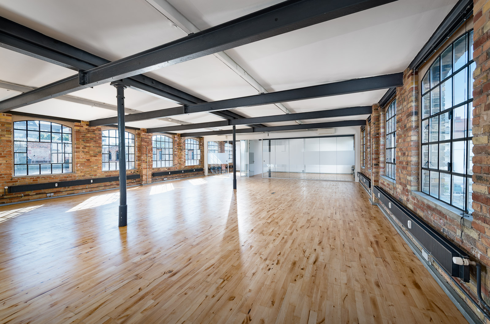 Direkt vom Eigentümer: traumhaft helles Loft mit Industriecharme - Raum 1