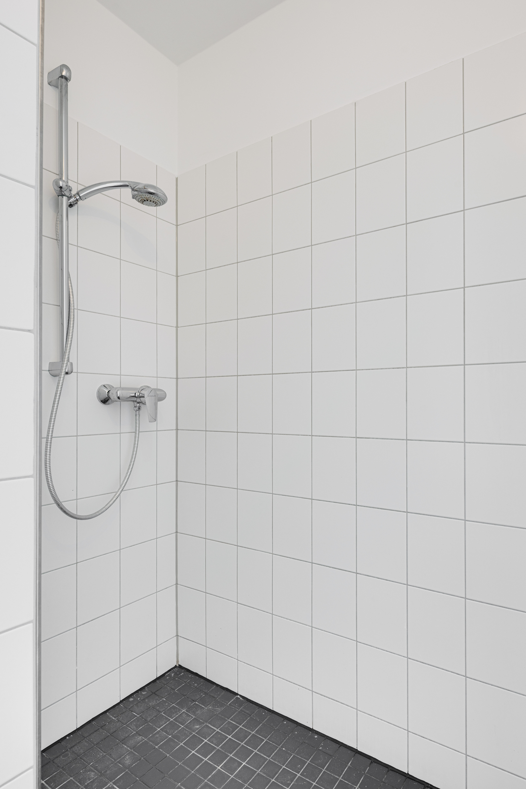 Direkt vom Eigentümer: lichtdurchflutete und attraktive Bürofläche in frequentierter Lage - 2025_05_05_Barmseestr_300dpi-5
