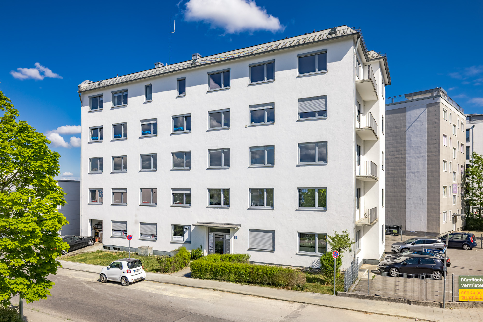 Direkt vom Eigentümer: lichtdurchflutete und attraktive Bürofläche in frequentierter Lage - 2025_05_16_Barmseestr_100dpi-4