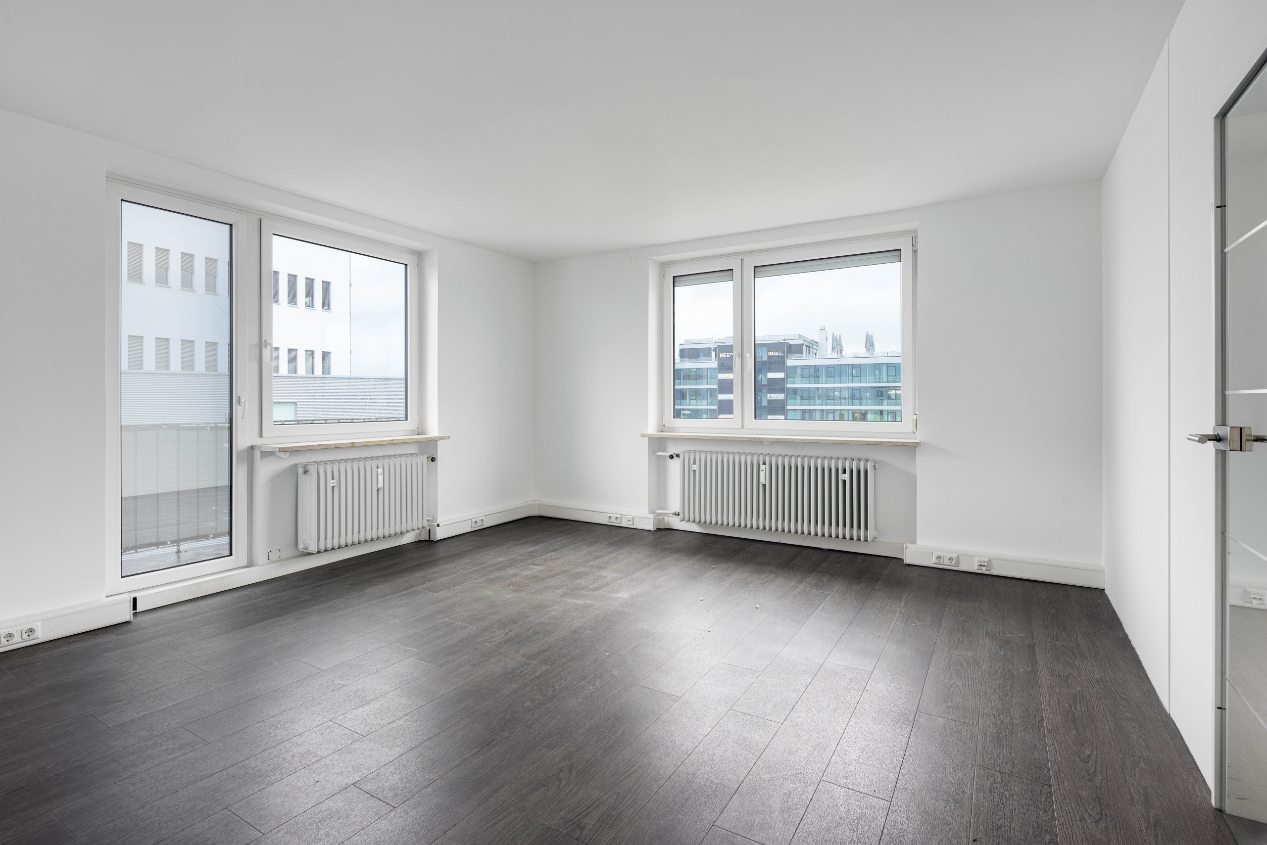 Direkt vom Eigentümer: lichtdurchflutete und attraktive Bürofläche in frequentierter Lage - 2025_05_05_Barmseestr_300dpi-2