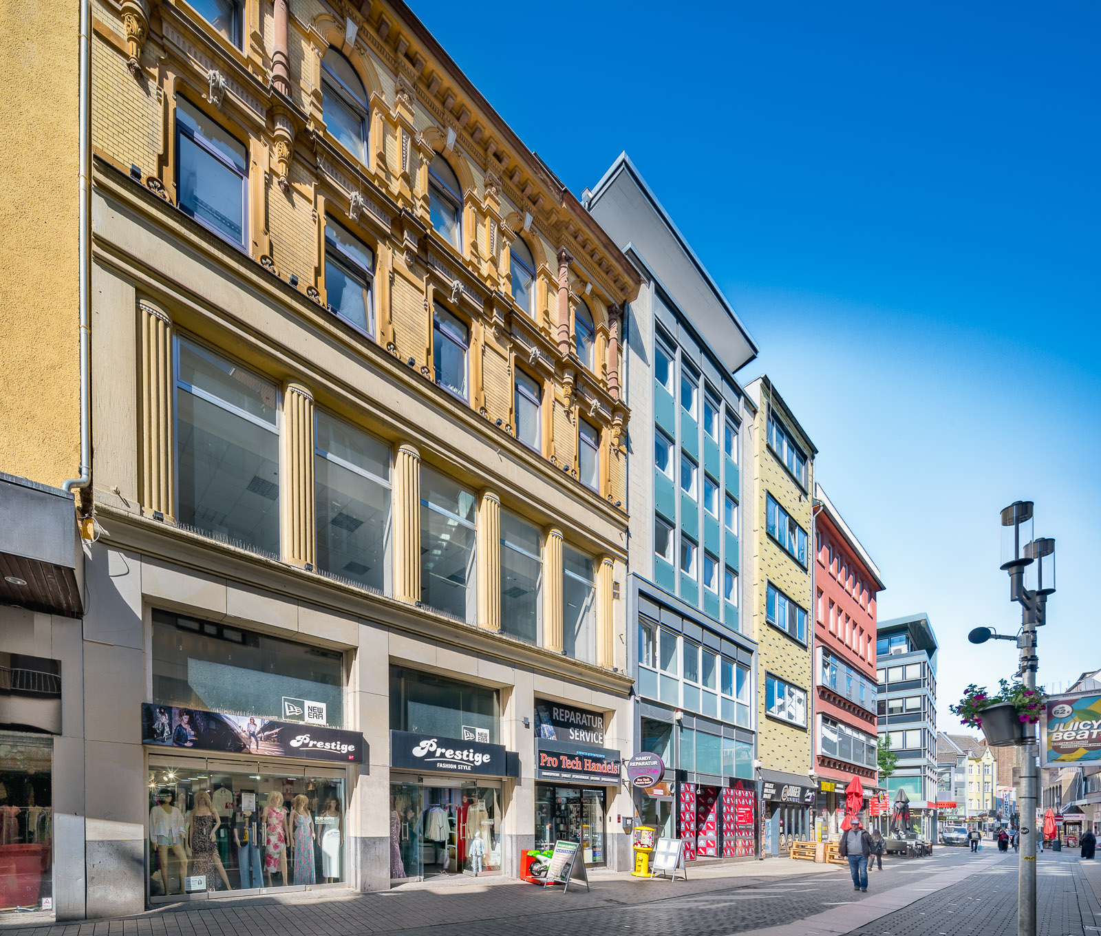 Direkt vom Eigentümer: repräsentatives Büro- und Geschäftshaus in zentraler Lage - Umgebung