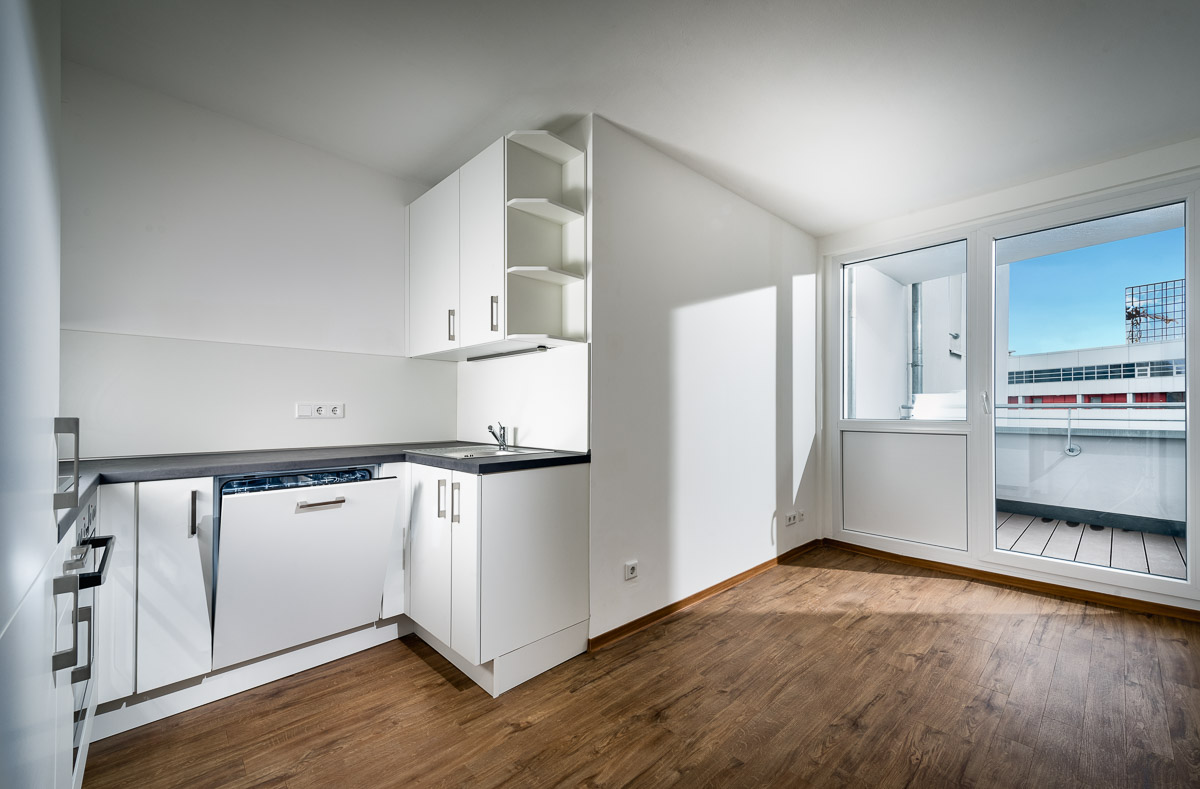 Attraktive sanierte 3-Zimmer-Wohnung mit Balkon und Einbauküche im Herzen von Dortmund! - Küche
