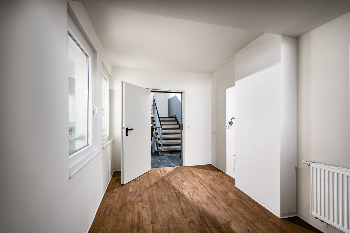 Attraktive sanierte 3-Zimmer-Wohnung mit Balkon und Einbauküche im Herzen von Dortmund! - Eigene Waschkammer