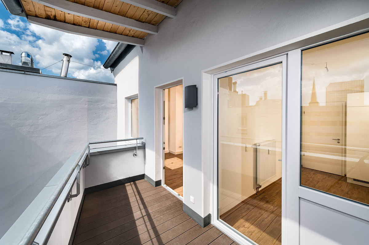 Attraktive sanierte 3-Zimmer-Wohnung mit Balkon und Einbauküche im Herzen von Dortmund! - Balkon