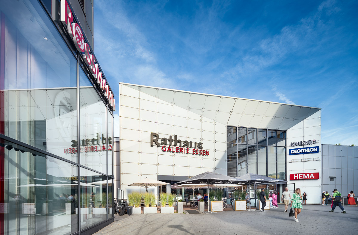 Direkt vom Eigentümer: Club in der Ruhrmetropole Essen zu vermieten!! - rathaus-galerie-essen-eingang-b-web
