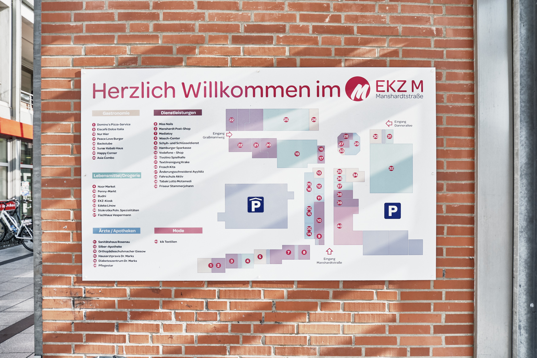 Direkt vom Eigentümer: heller & freundlicher Eckladen mit großer Schaufensterfront - EKZ M Mannshardstraße_DSCF3810_2MP
