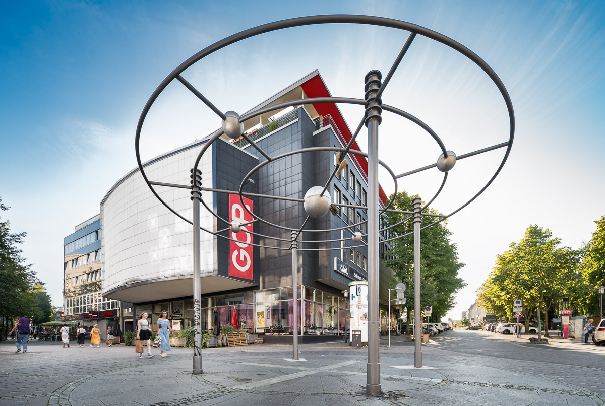 Provisionsfrei: Club/Diskothek in der Essener City zu vermieten - skulptur-atomenergie-essen-pferdemarkt-gop-web